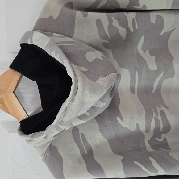 Hollister Hooded Sweatshirt Camouflage Oversized Gray Size Large - Picture 9 of 14